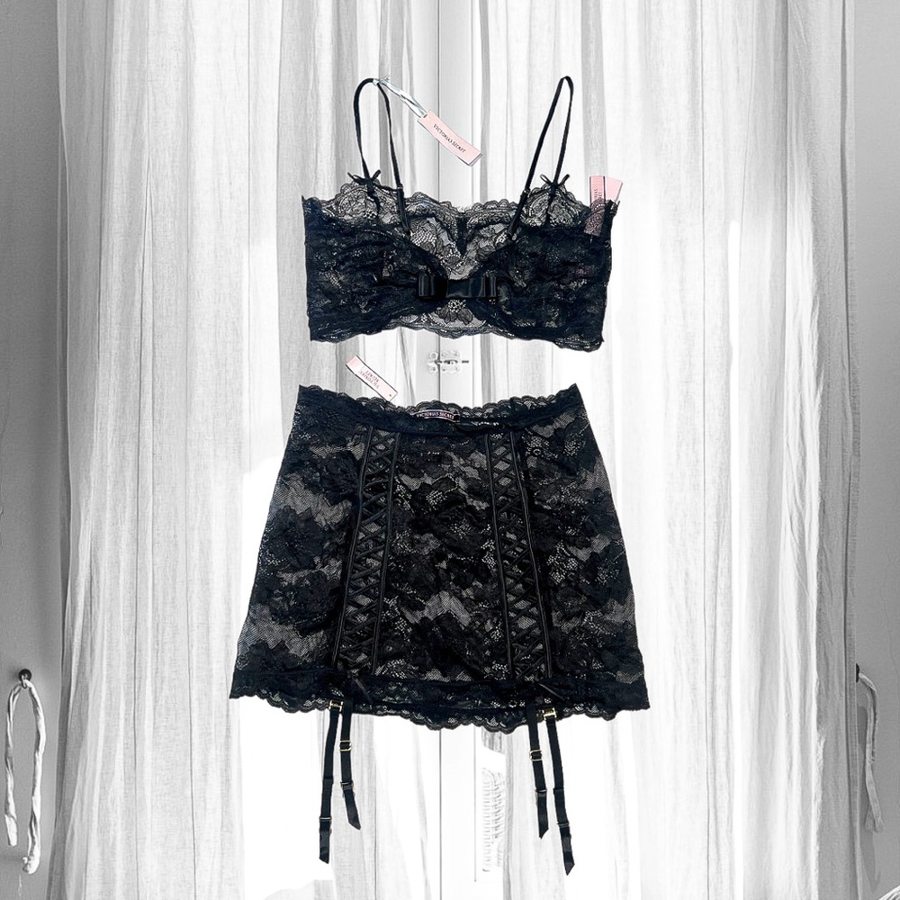 2-Piece Black Lace Lingerie Set